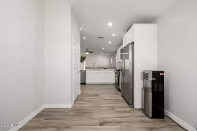 4212 S 98th Lane, Tolleson, AZ 85353 - Photo 10