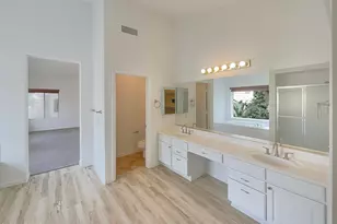 1616 E Glenhaven Dr, Phoenix, AZ 85048 - Photo 18