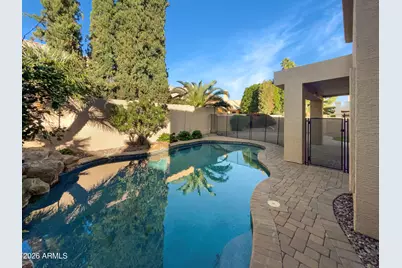 1616 E Glenhaven Drive, Phoenix, AZ 85048 - Photo 12