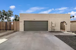 2912 S Price Rd, Tempe, AZ 85282 - Photo 1