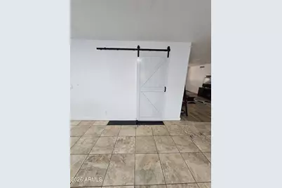 902 E Glade Avenue, Mesa, AZ 85204 - Photo 6