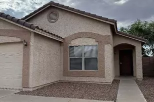 609 W Casa Mirage Dr, Casa Grande, AZ 85122 - Photo 2