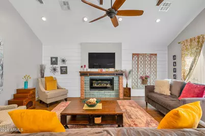 4402 E Turney Avenue, Phoenix, AZ 85018 - Photo 12