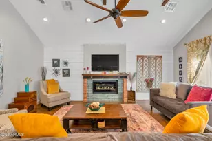 4402 E Turney Ave, Phoenix, AZ 85018 - Photo 12