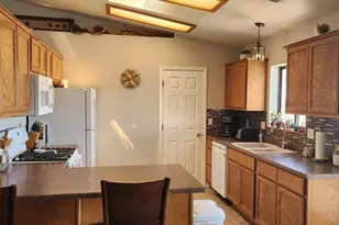 1125 N Wagon Wheel Pl, Chino Valley, AZ 86323 - Photo 14