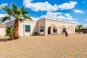 1913 N 66th St, Mesa, AZ 85205 - Photo 4