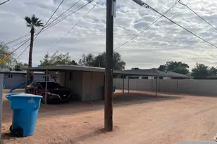 2242 N 29th Pl, Phoenix, AZ 85008 - Photo 18