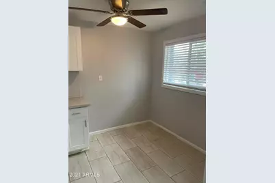 2242 N 29th Place #Apt 3, Phoenix, AZ 85008 - Photo 6