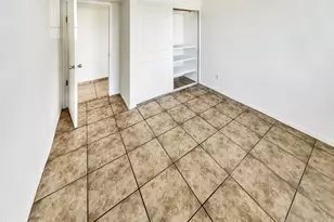 2002 N 58th Ave, Phoenix, AZ 85035 - Photo 6