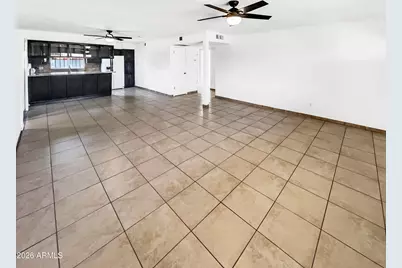 2002 N 58th Avenue, Phoenix, AZ 85035 - Photo 10