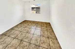 2002 N 58th Ave, Phoenix, AZ 85035 - Photo 16