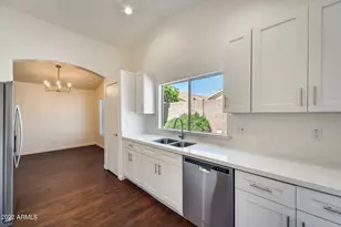 3024 E Blackhawk Dr, Phoenix, AZ 85050 - Photo 14