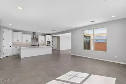 16761 W Audrey Lane, Surprise, AZ 85387 - Photo 6