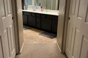 2204 W Alicia Dr, Phoenix, AZ 85041 - Photo 44