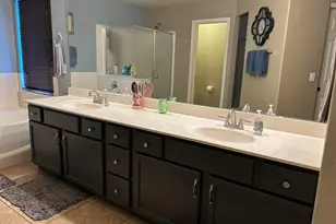 2204 W Alicia Dr, Phoenix, AZ 85041 - Photo 46