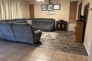 2204 W Alicia Dr, Phoenix, AZ 85041 - Photo 34