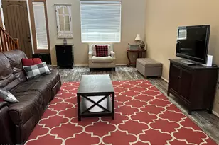 2204 W Alicia Dr, Phoenix, AZ 85041 - Photo 18