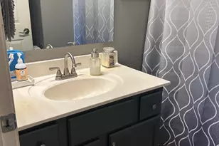 2204 W Alicia Dr, Phoenix, AZ 85041 - Photo 26