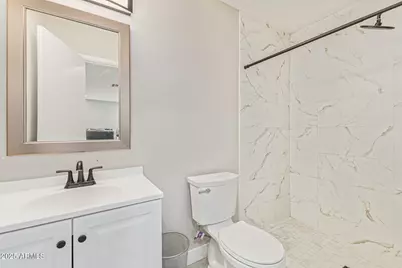 4610 W Indianola Avenue, Phoenix, AZ 85031 - Photo 16
