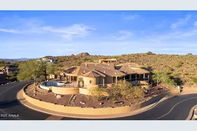 13041 N 17th Place, Phoenix, AZ 85022 - Photo 2