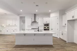 13772 W Morning Vista Dr, Peoria, AZ 85383 - Photo 2