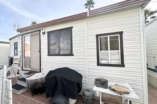 1015 S Propsector Dr, Apache Junction, AZ 85119 - Photo 56