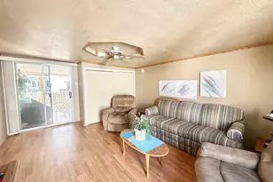 1015 S Propsector Dr, Apache Junction, AZ 85119 - Photo 40