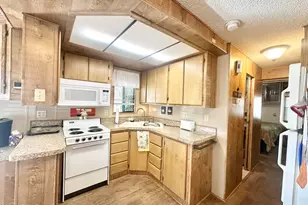 1015 S Propsector Dr, Apache Junction, AZ 85119 - Photo 30