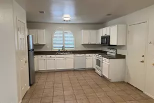 15082 W Melvin St, Goodyear, AZ 85338 - Photo 2