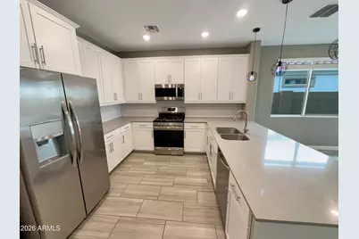 452 S 202nd Lane, Buckeye, AZ 85326 - Photo 2