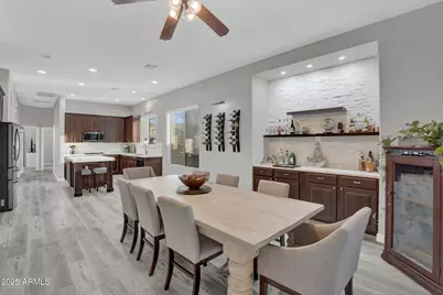 10226 E Lakeview Avenue, Mesa, AZ 85209 - Photo 14