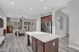 10226 E Lakeview Ave, Mesa, AZ 85209 - Photo 12