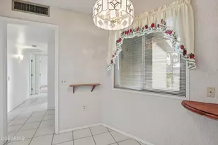 14016 N Palm Ridge Dr W, Sun City, AZ 85351 - Photo 12