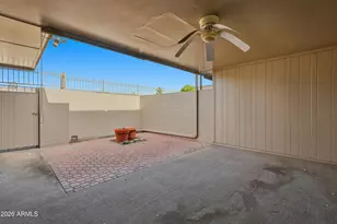 14016 N Palm Ridge Dr W, Sun City, AZ 85351 - Photo 18
