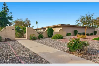 14016 N Palm Ridge Drive W, Sun City, AZ 85351 - Photo 2