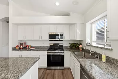 7823 E Osage Avenue, Mesa, AZ 85212 - Photo 6