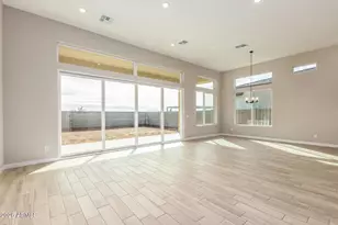 13647 W Crabapple Dr, Peoria, AZ 85383 - Photo 6