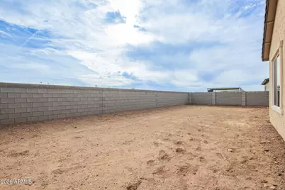13647 W Crabapple Drive, Peoria, AZ 85383 - Photo 38