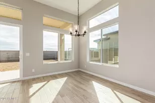 13647 W Crabapple Dr, Peoria, AZ 85383 - Photo 10