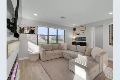 8217 E Impala Avenue, Mesa, AZ 85209 - Photo 10