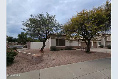 7116 S Los Feliz Drive, Tempe, AZ 85283 - Photo 2