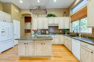 7116 S Los Feliz Dr, Tempe, AZ 85283 - Photo 12