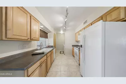 10431 W Tropicana Circle, Sun City, AZ 85351 - Photo 16