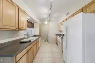 10431 W Tropicana Cir, Sun City, AZ 85351 - Photo 16