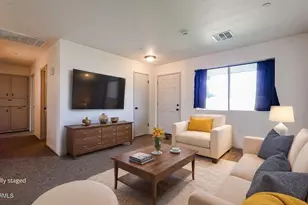 13669 N Newcastle Dr, Sun City, AZ 85351 - Photo 2