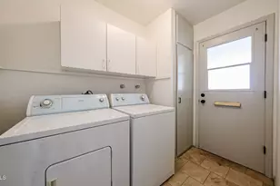 13669 N Newcastle Dr, Sun City, AZ 85351 - Photo 26