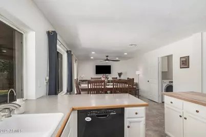 837 W Keating Avenue, Mesa, AZ 85210 - Photo 10