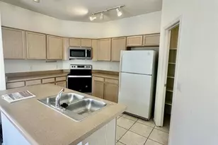 1061 E Susan Ln, Tempe, AZ 85288 - Photo 2