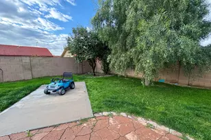 5829 E Enrose St, Mesa, AZ 85205 - Photo 8