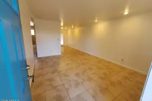 3445 N 36th St, Phoenix, AZ 85018 - Photo 1